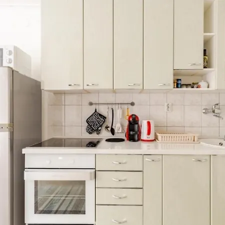 New Place - Dr House