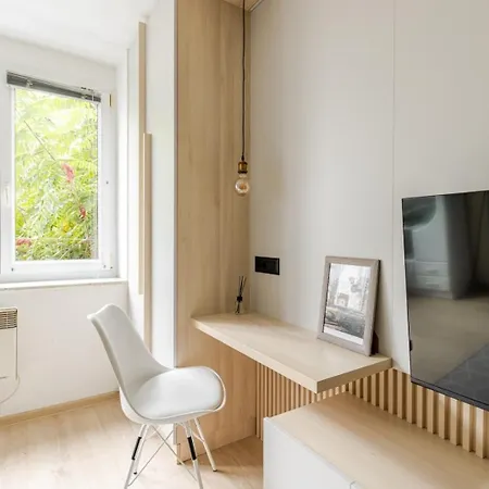 New Place - Dr House * Sarajevo